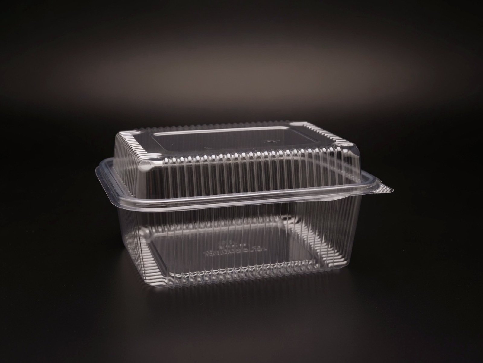 PET Hinge Hi Lid - 2250 ML / 76 OZ product photograph